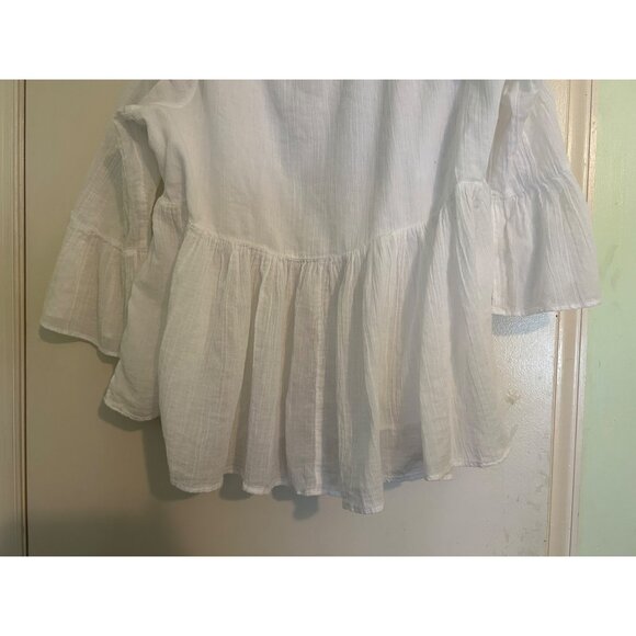 Crown & Ivy Curvy 1X Boho Peasant Top White Gauze Tunic Blouse Embroidered Tasse - Picture 11 of 11